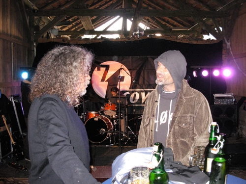 7tcover_5.9.2015_Sagi - 02.jpg