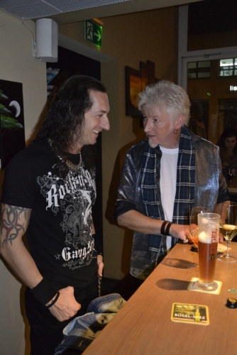 7tcover_November2018 - 51.jpg