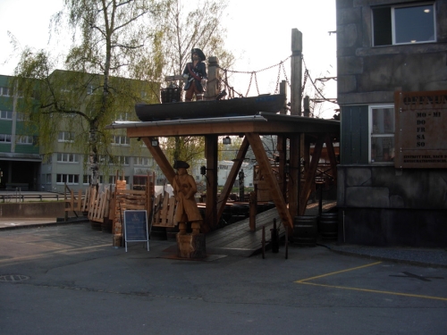 Pirates(SG)2010 - 03.jpg